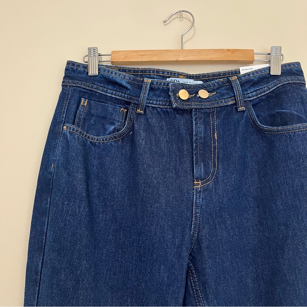 NWT ZARA Mid Rise Flare Dark Wash Jean - Size 8 - Picture 2 of 15